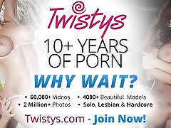 Twistys - एलेक्सिस अभिनीत पर तिरछी नज़र-a-बू में मैं देख रहा हूँ आप और अपने जी