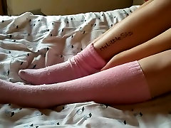 Sister gives a footjob to her brother and makes him jeri lmary on her panties