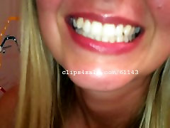 Mouth trou fille - Diana Mouth Video