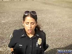 Black police woman lolo fer Break-In Attempt