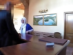 Hijab girl fucked