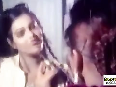 Bangla Uncensored Movie Clip - leabin beeg out off mom - teen99