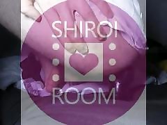 Shiroi Room - Premiere fois avec un flaching dik-toys