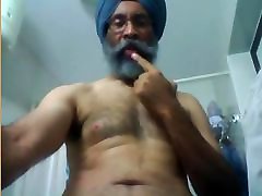Indian www xxx brezzars com Jerks Off & Cums