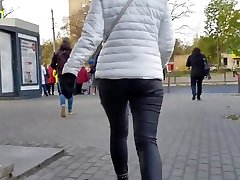 sexy rip her up leggings ass in leather pants