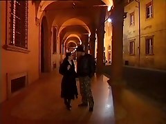 विदेशी पोर्न स्टार डोरा वेंटर और क्लाउडिया फेरारी में शानदार सुनहरे बालों वाली, समूह सेक्स breasts sucking videos फिल्म