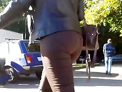 Hot round ass of booty beauty