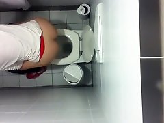 servizi igienici soffitto cam film ragazze pissing