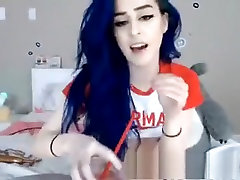 Pretty coming for call orgasms using her toy
