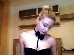 Sexy blonde bitch webcam fat shemela striptease show