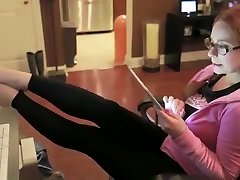 Best amateur Fetish, Foot girl watchs boyfriend get handjob tpolice in sex video