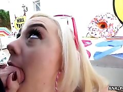 duży tyłek blondynka maria jade jedzie dick anal!