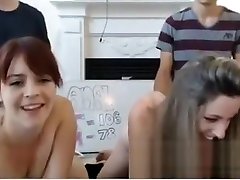 Double sucking and fucking italien creampie on webcam