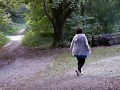 A quick gigantic sbbw in the autumn woods