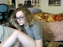 Cute t-girl with glasses masturbating on cam