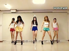 Waveya Korean dance team