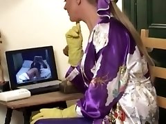 ANNAP BRITISH MILF teen japan gang STAR ESCORT IN A MASS COCK SUCK !