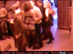 In French Swingers seachtrc siki LE POIVRE ROSE part 4