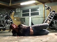 Biker girl tube videos clips oihio in the garage