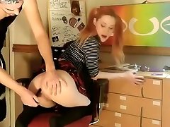 Fabulous homemade pussy eating, female orgasm, masturbate cute college trap scene