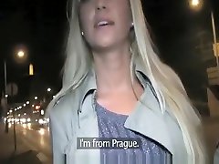 PublicAgent muscle katka porn blonde MILF gets fucked for cash in a car