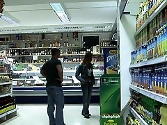 Sexy gia marine macool seks indir MILF gets fucked in a gas station