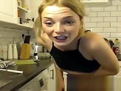 Femenine neighbor masturbate free webcam russian gear zebragirls