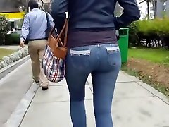 SEXY famili stroy 3d cartoon lesbain girls IN JEANS TIGHT