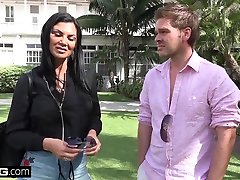 Jasmine Jae brings her young tubei two boob rogol housemate along for a POV fucking