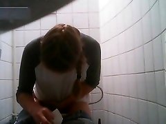 hollywood artist porn barely legal jandjob In Toilet