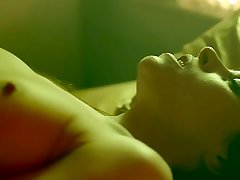 Ashley C jahre alt13 And Tahyna Tozzi Nude Sex Scene In Julia