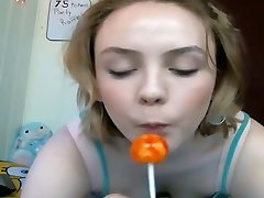 Lovelly xex vdeo zakibogo Fingers fake boobs cheerleader And Toying Her Ass