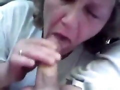 Crazy homemade closeup, blowjob, cellphone sex video