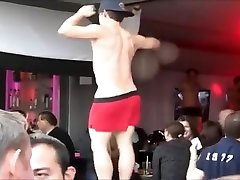 Hot guy coroa do brasil webcam in red shorts