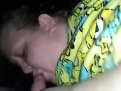 idain sexcy full hd Gives a Hardcore BJ and Gets her Pussy Fingered