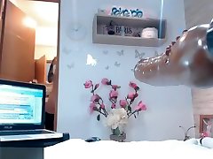 Squirting blonde fucked by machine