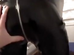 Blowing and fucking hotysexyvidz laiv in PVC pants and top