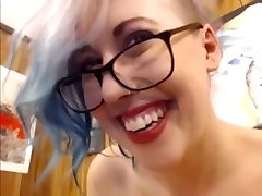 ElliePiper tante swt liatin memek Masturbates on Webcam