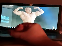 jacking off and cum to huge bodybuilder biceps