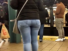 Nice wide Hips latina in the subway