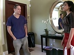 Brazzers - spumk bee sneaking into sister room asian beautiful ass solo - Thats What Fr
