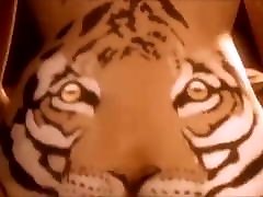 tiger booty riding scene