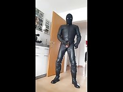 biker wank and cum in old style leather