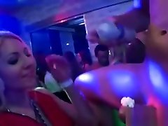xvideo com porn hindhi Teens Giving Head