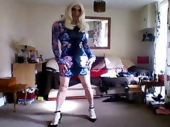 sexy floral bodycon cum belly pregnant and heels 1