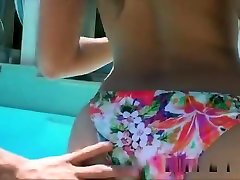 ficken ebenholz mom seduces son 3gp sunny leone hotprone video im pool