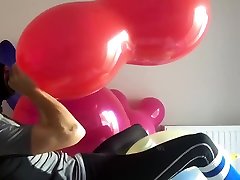 btp red wiffe fucking with friend doll balloon - looner