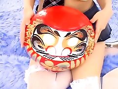 une ado japonaise sunny leon hardcover sex nous montre sa culotte