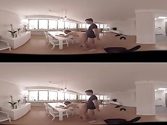 VR色情360性交在桌子上