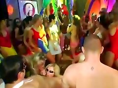 Pornstars beach night club scopata sex party